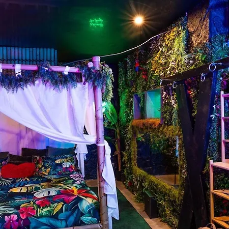 Daire Heart Jungle *